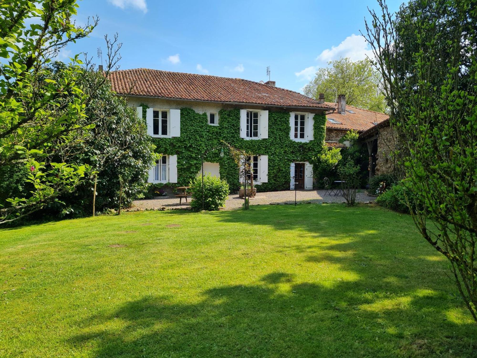 Fleur De Lys Bed & Breakfast Ansac-sur-Vienne Dış mekan fotoğraf